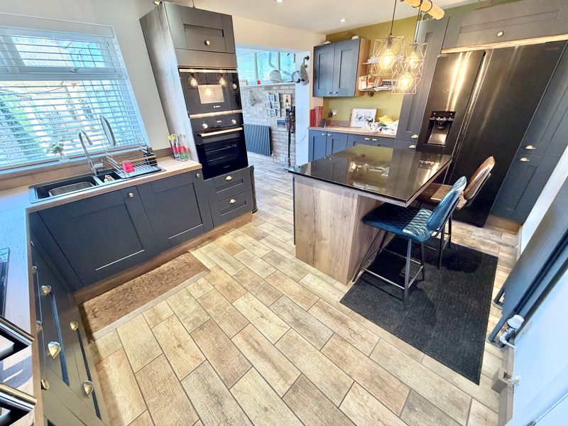 Lupus Way Great Sutton